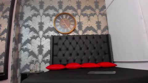 Ambar Colling online show from 02.10.25