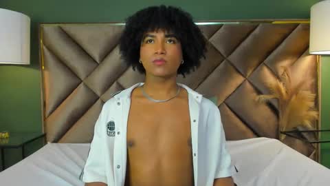 Ambar Colling online show from 09.15.25