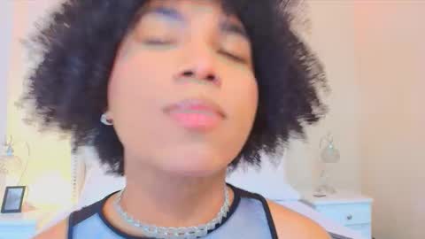 Ambar Colling online show from 10.24.25