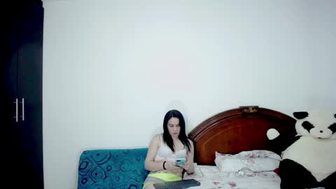 Snapshot of ambar_jacksonn chatting on 05.11.26 Ambar Jackson online show from 05.11.26