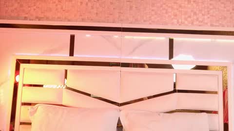 Julieta  online show from 10.23.25