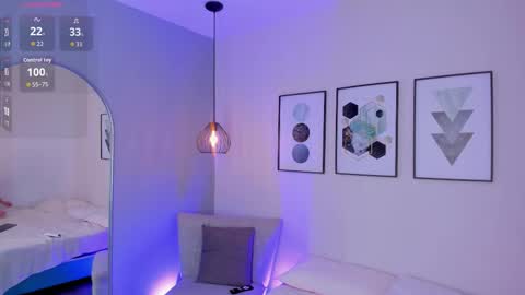 ambarevans_ online show from 10.29.25