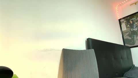 ambargil__ online show from 01.20.25