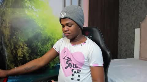 ambargil__ online show from 10.08.25