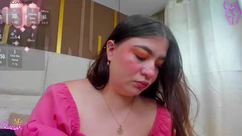Snapshot of ambargills chatting on 05.24.26 AmbarGills online show from 05.24.26