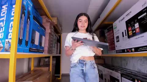 Snapshot of ambarina_ chatting on 03.27.26 Ambarina online show from 03.27.26