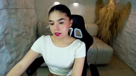 Ambarina online show from 10.05.25