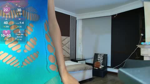 Ambar Ross online show from 12.07.24