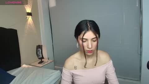 Ambar Ross online show from 09.29.25