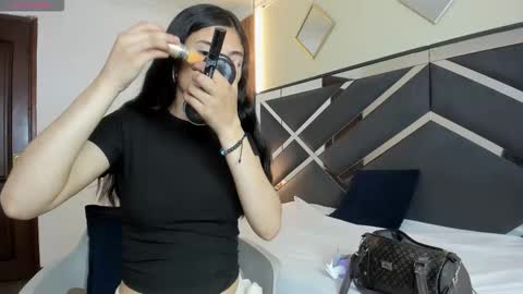 Ambar Ross online show from 02.18.26