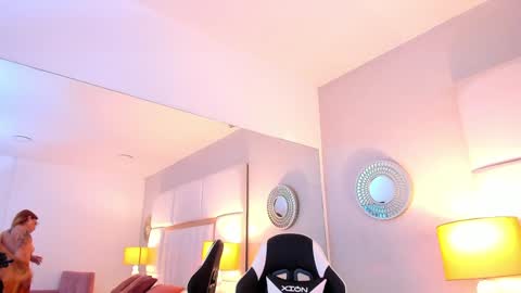 AmbarSantany  online show from 02.03.25