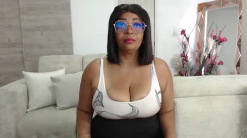  Amber Sofhia  online show from 11.22.25