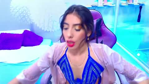 Snapshot of ambel_rose chatting on 05.20.26 ambel_rose online show from 05.20.26