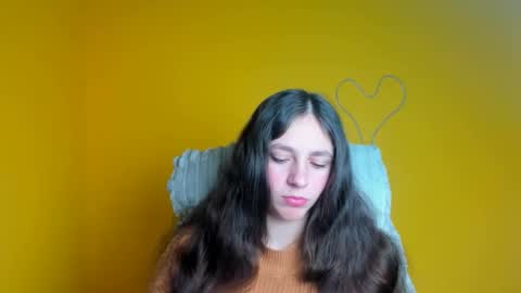 Snapshot of amber__r chatting on 04.21.26 Amber online show from 04.21.26
