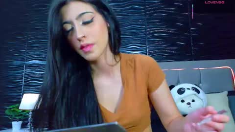 Snapshot of amber_bull chatting on 09.10.25 amber_bull online show from 09.10.25