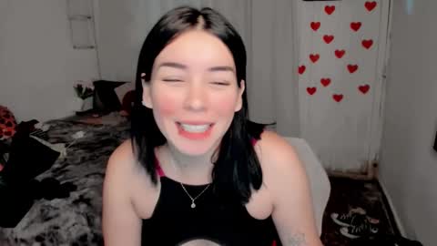 Snapshot of amber_landy1 chatting on 02.18.25 amber online show from 02.18.25