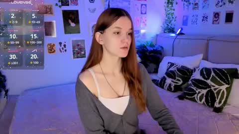 Snapshot of amber_rogerss chatting on 04.19.26 Amber online show from 04.19.26