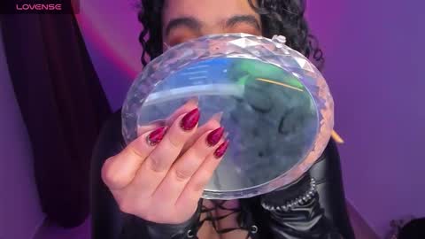 find me here ---    online show from 11.09.25