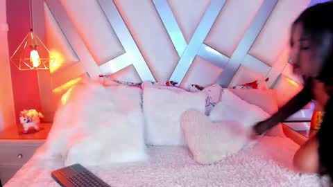 Tell me Amber online show from 03.04.25