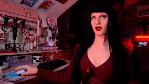 DEMONESS AMBER 666 online show from 01.08.26