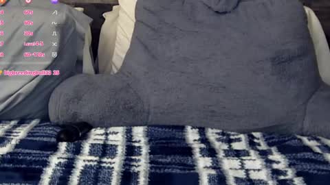 Snapshot of amberdawnn23 chatting on 02.13.25 Amber Dawnn online show from 02.13.25