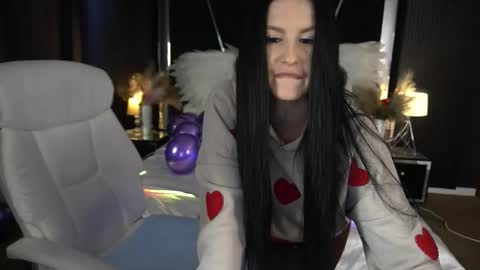 Snapshot of amberdismond chatting on 01.18.26 Anna online show from 01.18.26