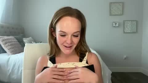 Amber online show from 10.14.25