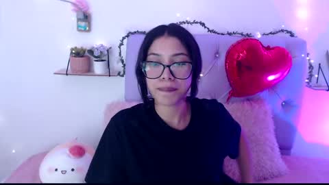 Snapshot of amberjeong chatting on 02.07.25 Amber Jeong online show from 02.07.25