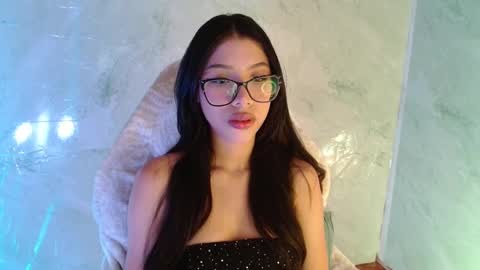 Snapshot of amberjeong chatting on 09.11.25 Amber Jeong online show from 09.11.25