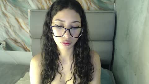 Snapshot of amberjeong chatting on 09.24.25 Amber Jeong online show from 09.24.25