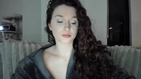 amberkinsley online show from 01.26.25