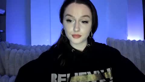 amberkinsley online show from 02.17.25