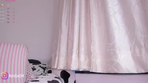 Snapshot of ambermiller04 chatting on 02.15.25 Amber online show from 02.15.25