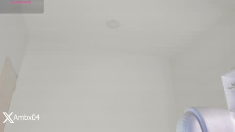 Snapshot of ambermiller04 chatting on 11.25.25 Amber online show from 11.25.25