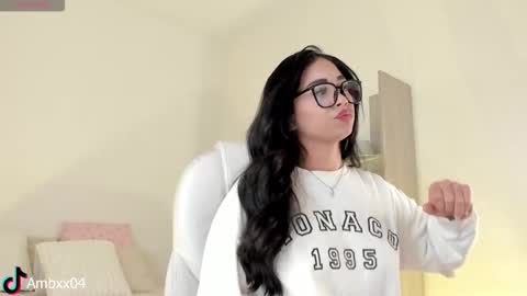 Snapshot of ambermiller04 chatting on 02.18.26 Amber online show from 02.18.26