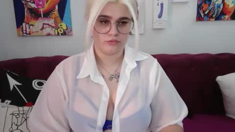 Amber online show from 09.25.25