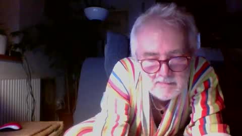 Snapshot of amberr11 chatting on 10.18.25 Amberr11 online show from 10.18.25