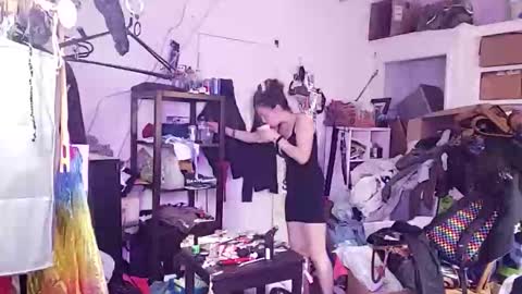 ambionce online show from 12.18.25