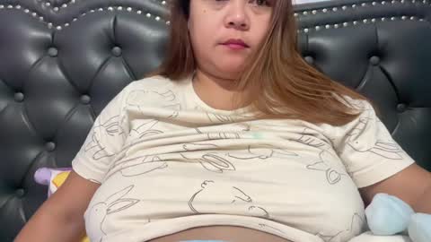 Snapshot of ambisyosa_moore chatting on 05.25.26 Marie online show from 05.25.26