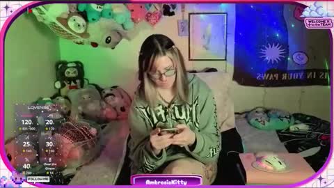 Snapshot of ambrosiakitty chatting on 04.27.26 Ambrosia online show from 04.27.26
