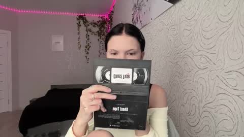 Alica online show from 12.04.25