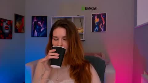 Snapshot of amelaya chatting on 06.19.26 amelaya online show from 06.19.26