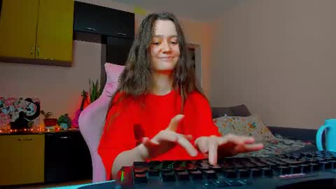 Snapshot of ameli_moon chatting on 07.04.26 Eileen online show from 07.04.26