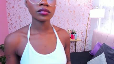 Amelia Adams online show from 09.12.25