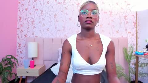 Amelia Adams online show from 11.19.25