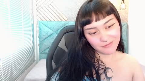 Snapshot of amelia_fry chatting on 02.23.25 amelia_fry online show from 02.23.25