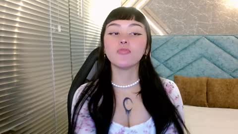 Snapshot of amelia_fry chatting on 02.27.25 amelia_fry online show from 02.27.25