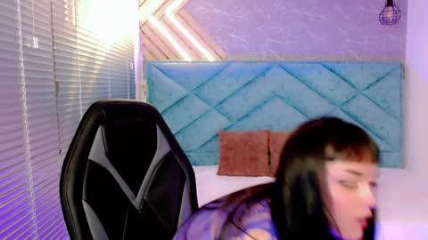 Snapshot of amelia_fry chatting on 03.01.25 amelia_fry online show from 03.01.25