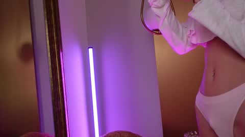 Snapshot of ameliaangell chatting on 02.21.25 Amelia online show from 02.21.25