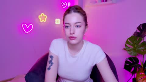 Snapshot of ameliacarterr chatting on 04.06.26 Amelia online show from 04.06.26